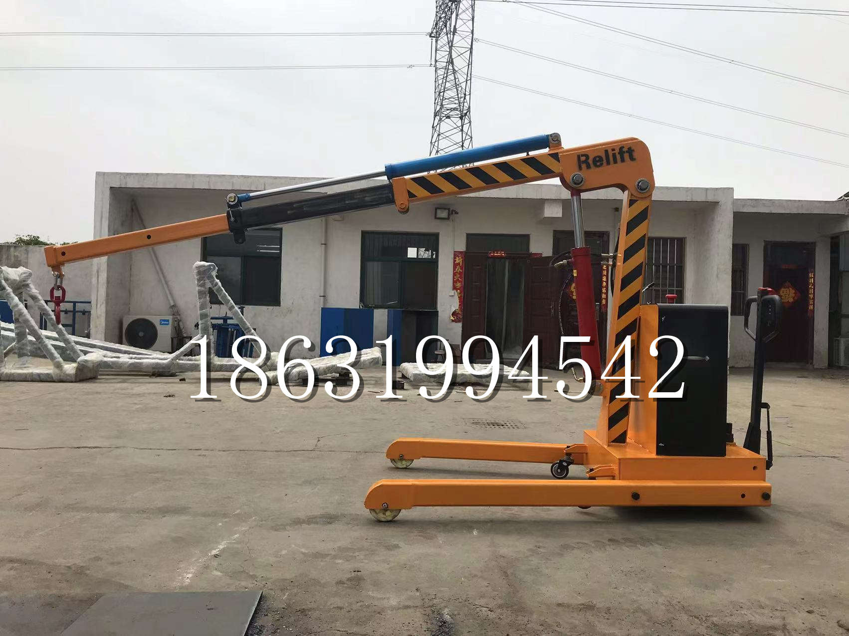 山海关区久征定做3吨三轮随车吊 农用园林绿化移树吊 平板工程用小吊机